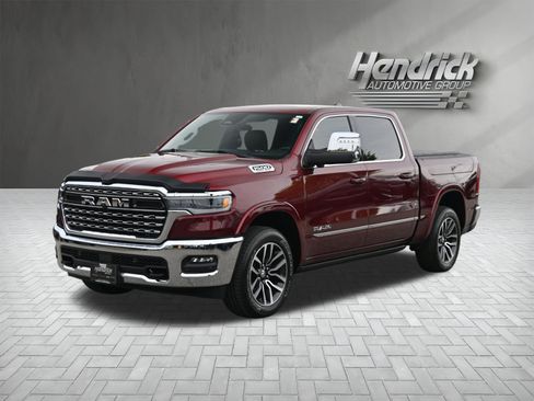 Used 2025 RAM 1500 Limited w/ Trailer Tow Group AWD/4WD image 5