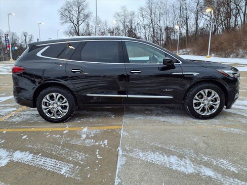 Used 2019 Buick Enclave Avenir w/ Avenir Technology Package image 7