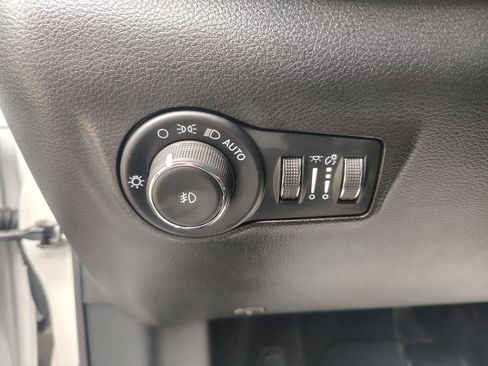 Certified 2025 Jeep Compass Limited AWD/4WD image 24