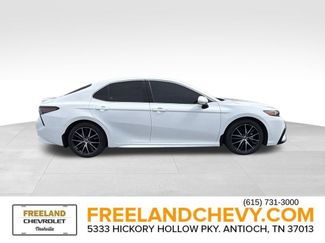 Used 2023 Toyota Camry SE w/ Convenience Package FWD video 2