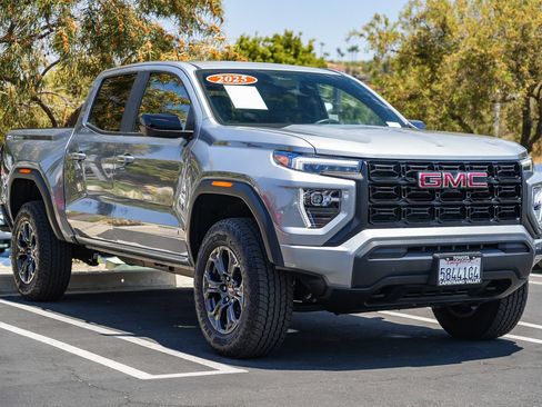 Used 2025 GMC Canyon Elevation RWD image 5