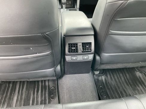 Used 2015 Subaru Legacy 2.5i Limited image 26