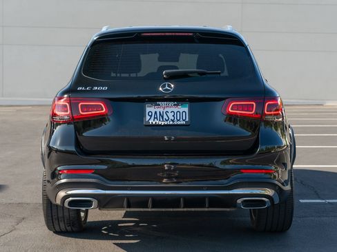 Used 2022 Mercedes-Benz GLC 300 image 9