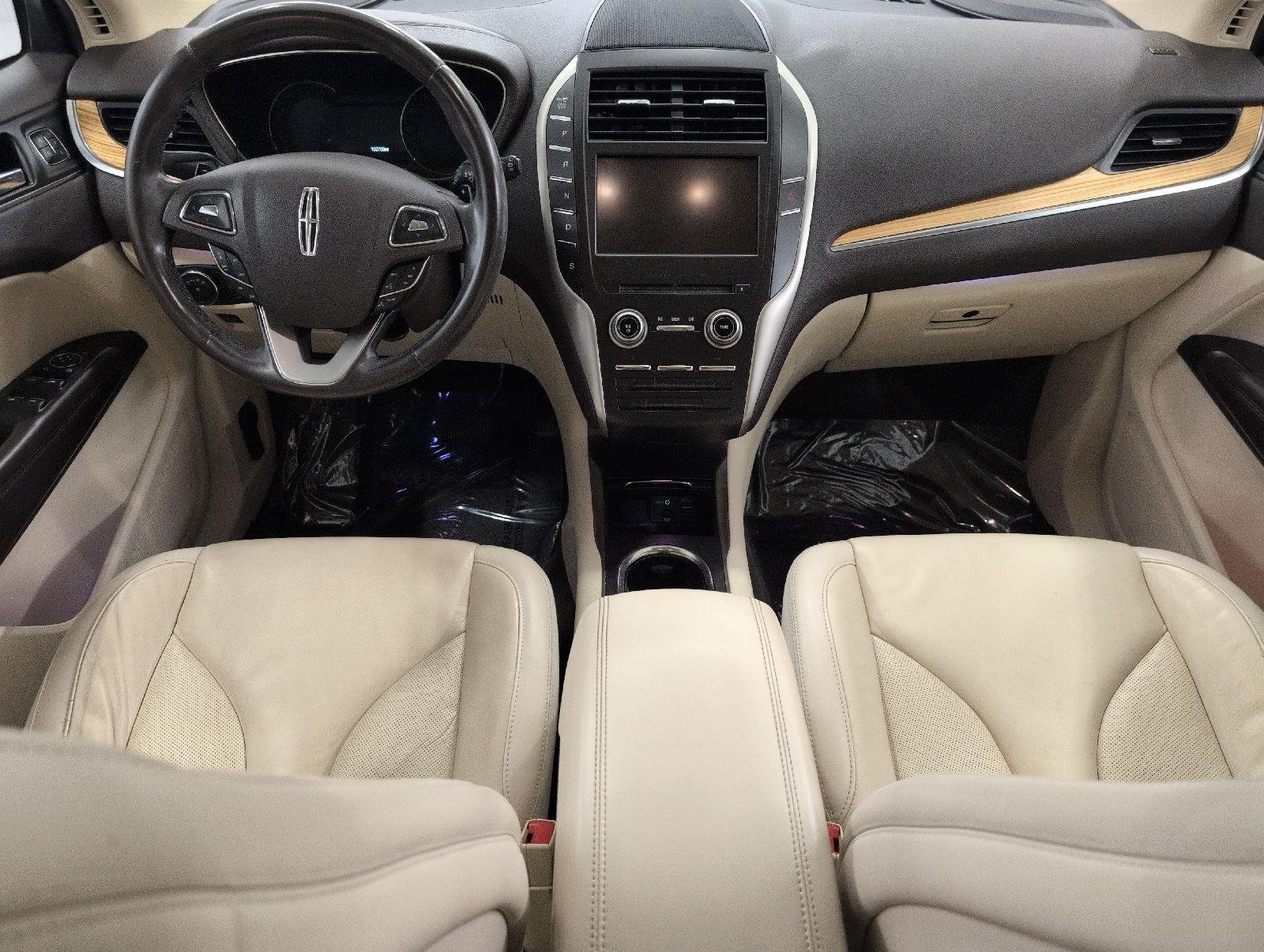 Used 2015 Lincoln MKC FWD w/ Equipment Group 101A Select image 6