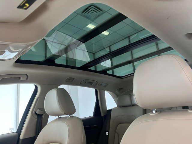 Used 2012 Audi Q5 2.0T Premium Plus AWD/4WD image 23