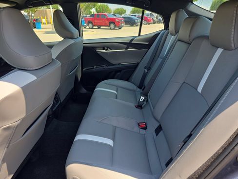 Used 2026 Toyota Camry SE w/ Multimedia Upgrade Package FWD image 11