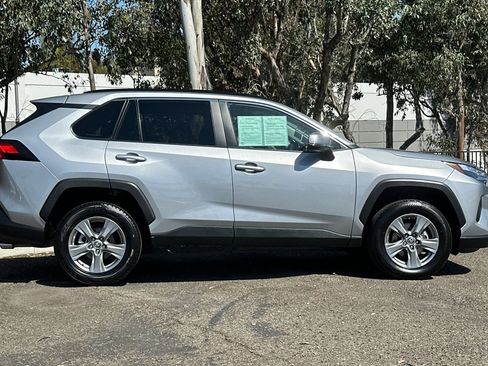 Used 2024 Toyota RAV4 XLE FWD image 3