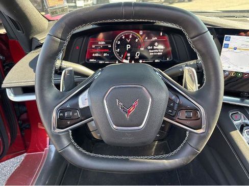 Used 2022 Chevrolet Corvette Stingray Preferred Conv w/ Z51 Performance Package RWD image 17