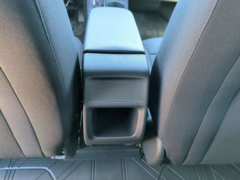 New 2026 Chevrolet Trax RS w/ Sunroof Package image 33