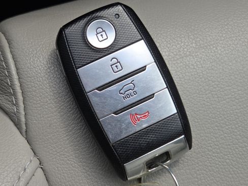 Used 2017 Kia Sportage EX FWD image 33
