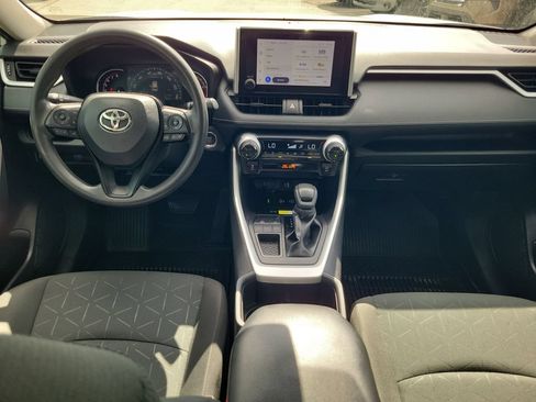 Used 2024 Toyota RAV4 XLE w/ Convenience Package FWD image 14