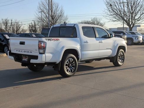 Used 2023 Toyota Tacoma TRD Sport image 6