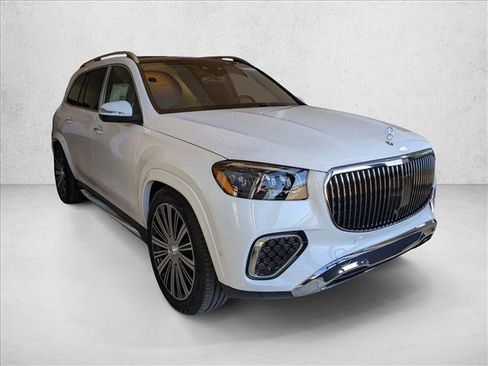New 2026 Mercedes-Benz Maybach GLS 600 4MATIC image 3