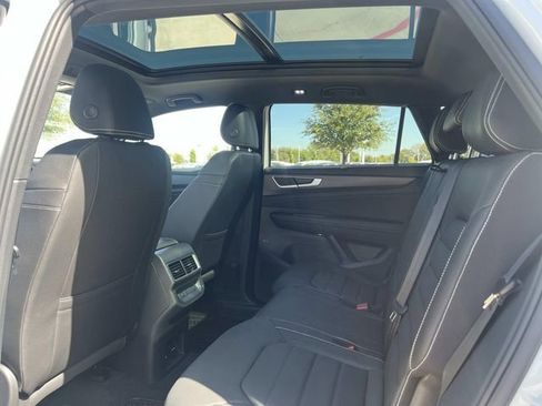 New 2026 Volkswagen Atlas Cross Sport SEL image 19