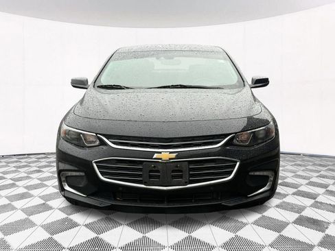 Used 2018 Chevrolet Malibu Hybrid w/ Driver Confidence Package image 8