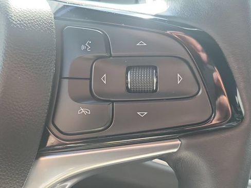 Used 2024 Buick Enclave Essence w/ Trailering Package, 5000 lbs. AWD/4WD image 16