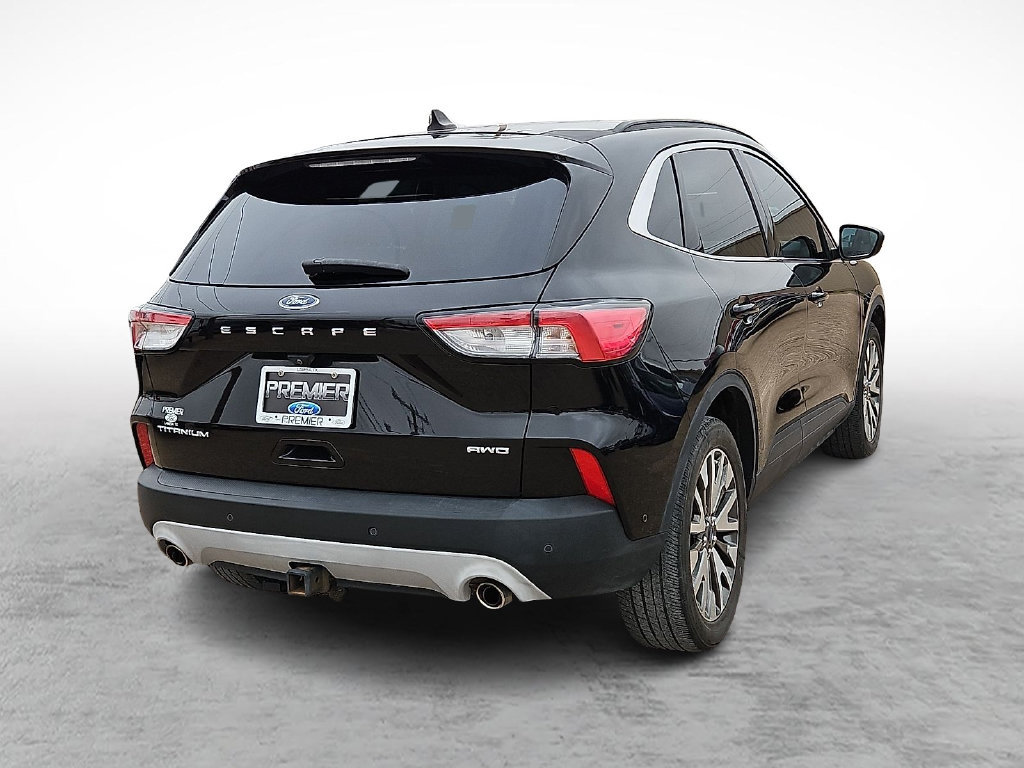 Used 2021 Ford Escape Titanium w/ Class II Trailer Tow Package AWD/4WD image 10
