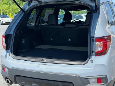Used 2024 Honda Passport Black Edition image 19