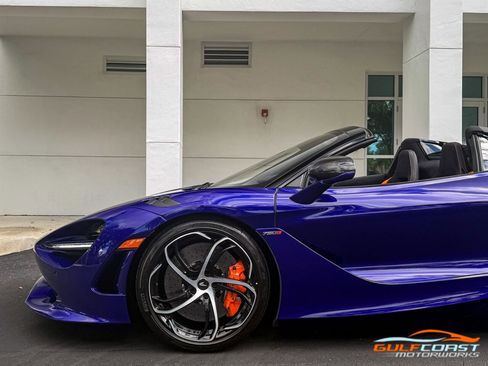 Used 2025 McLaren 750S Spider image 40