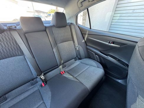 Used 2025 Toyota Camry LE image 37