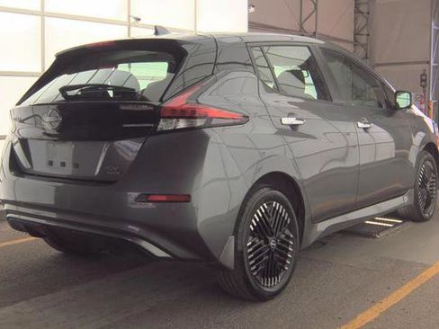 Used 2025 Nissan Leaf SV Plus image 3