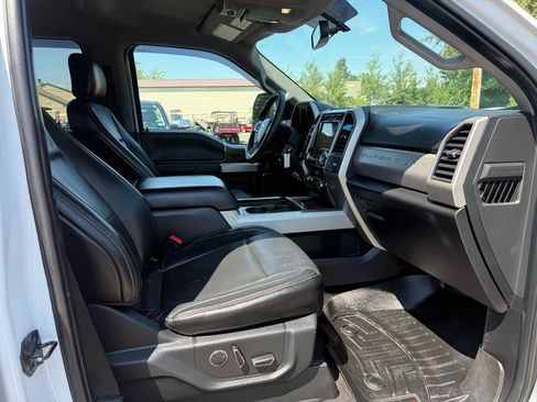 Used 2019 Ford F250 Lariat w/ Chrome Package AWD/4WD image 21