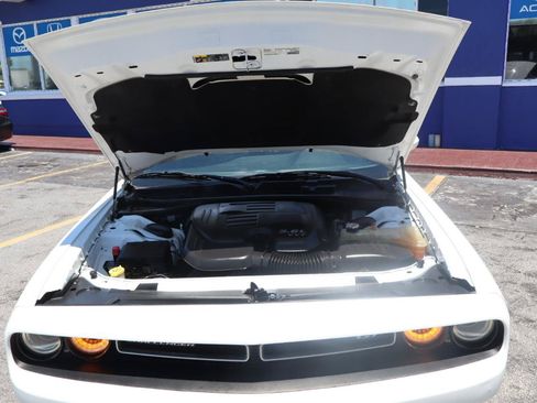 Used 2019 Dodge Challenger GT RWD image 33