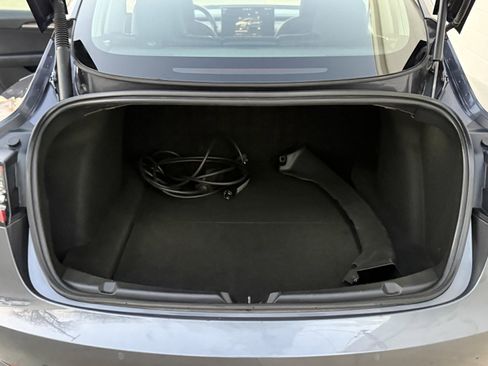 Used 2022 Tesla Model 3 Long Range image 25