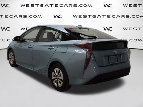 Used 2016 Toyota Prius Two image 4