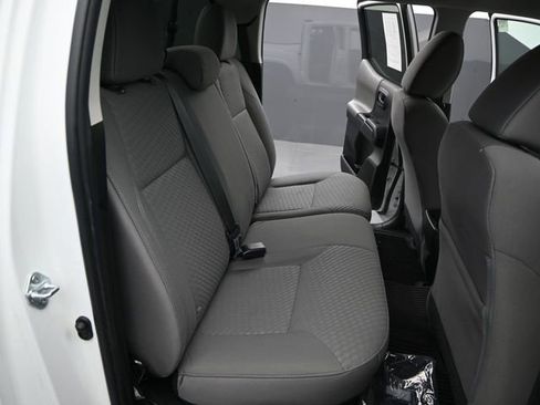 Used 2022 Toyota Tacoma SR w/ SR Convenience Package image 15