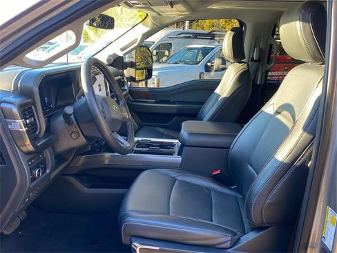 Used 2024 Ford F250 Lariat w/ Lariat Ultimate Package image 11