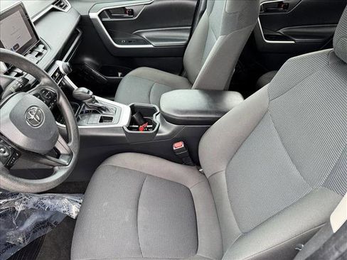 Used 2024 Toyota RAV4 LE image 10