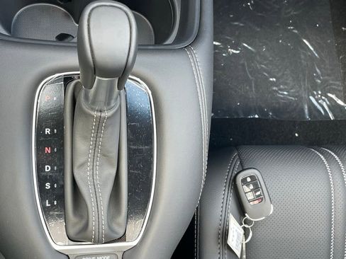 New 2026 Honda HR-V EX-L image 31
