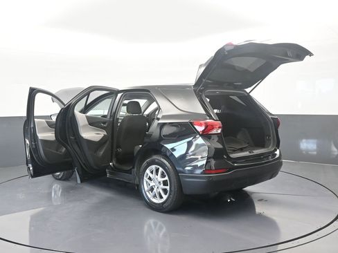 Used 2024 Chevrolet Equinox LS w/ Driver Confidence II Package image 71