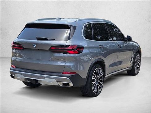 Used 2025 BMW X5 sDrive40i RWD image 5