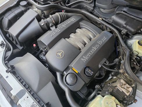 Used 1998 Mercedes-Benz E 320 Sedan image 26
