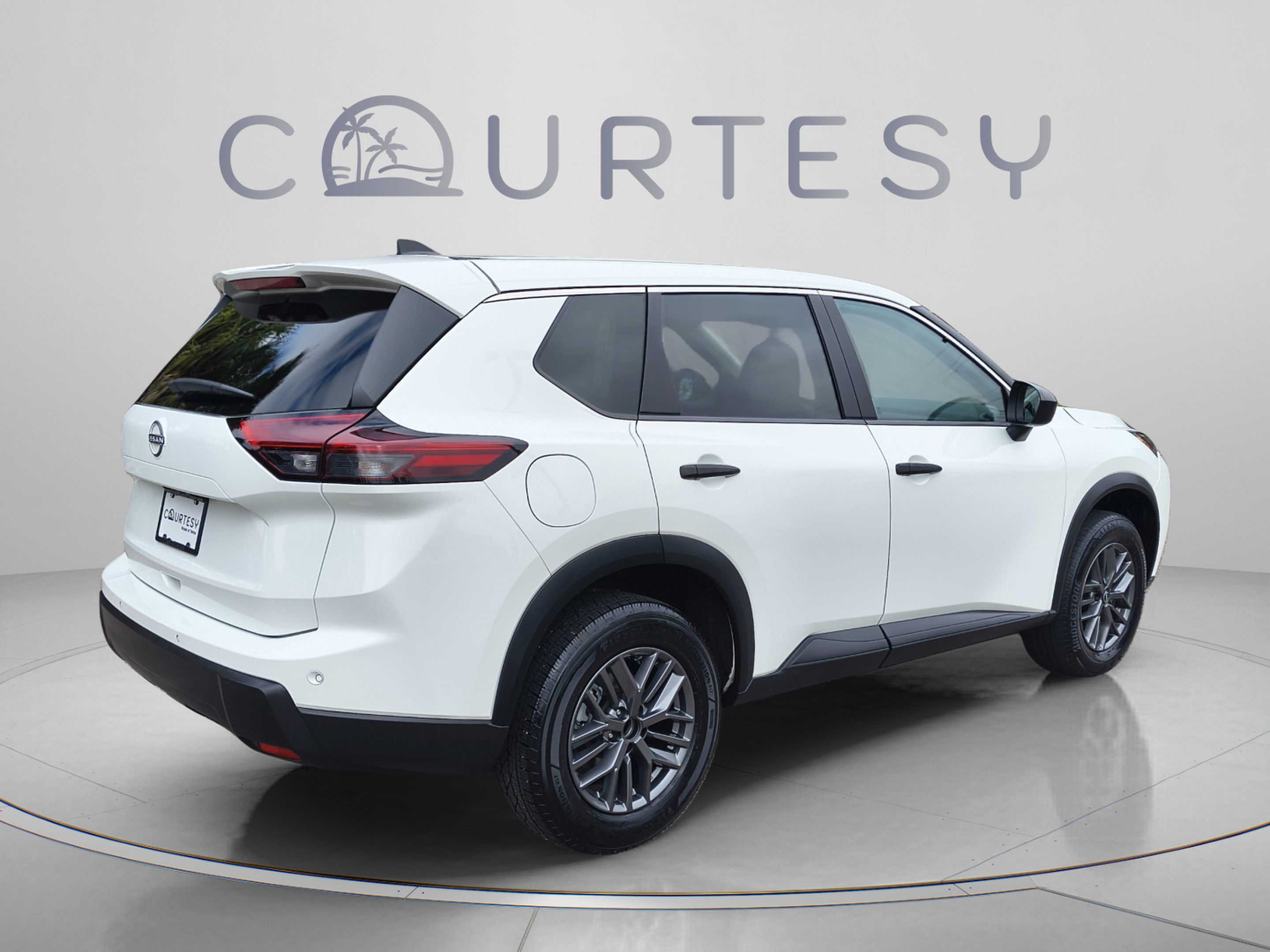 Certified 2024 Nissan Rogue S FWD image 7