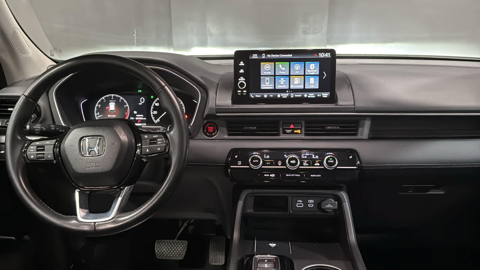 Used 2025 Honda Pilot EX-L image 29