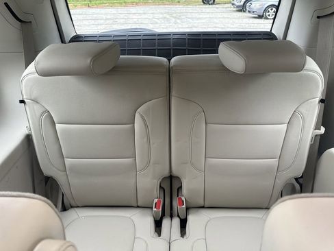 Used 2022 GMC Acadia Denali w/ Denali Technology Package FWD image 26