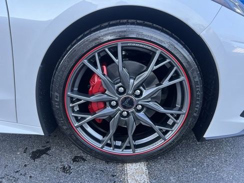 Used 2023 Chevrolet Corvette Stingray Premium Cpe image 5