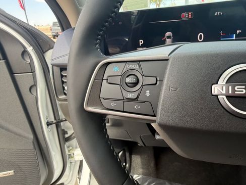 New 2026 Nissan Sentra SL w/ Floor Mat Package FWD image 29