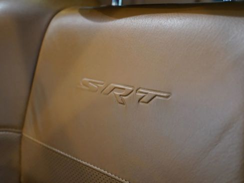 Used 2016 Jeep Grand Cherokee SRT image 44