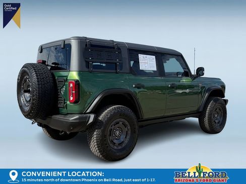 Used 2025 Ford Bronco Badlands image 3