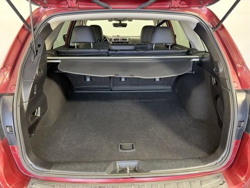 Used 2017 Subaru Outback 2.5i Limited image 14