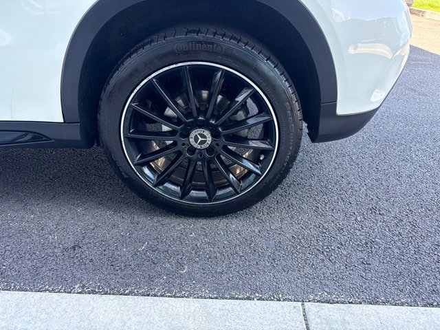 Used 2019 Mercedes-Benz GLA 250 4MATIC image 9