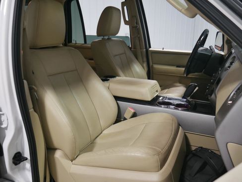 Used 2017 Ford Expedition Limited w/ Equipment Group 301A image 16