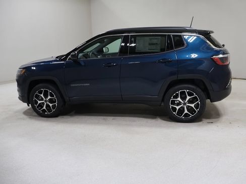 New 2026 Jeep Compass Limited AWD/4WD image 4