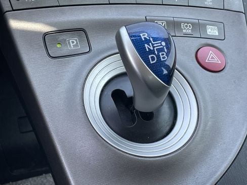 Used 2014 Toyota Prius Two FWD image 19