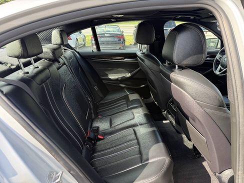 Used 2018 BMW 530i xDrive AWD/4WD image 13