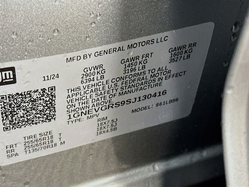 Used 2025 Chevrolet Traverse LT AWD/4WD image 12